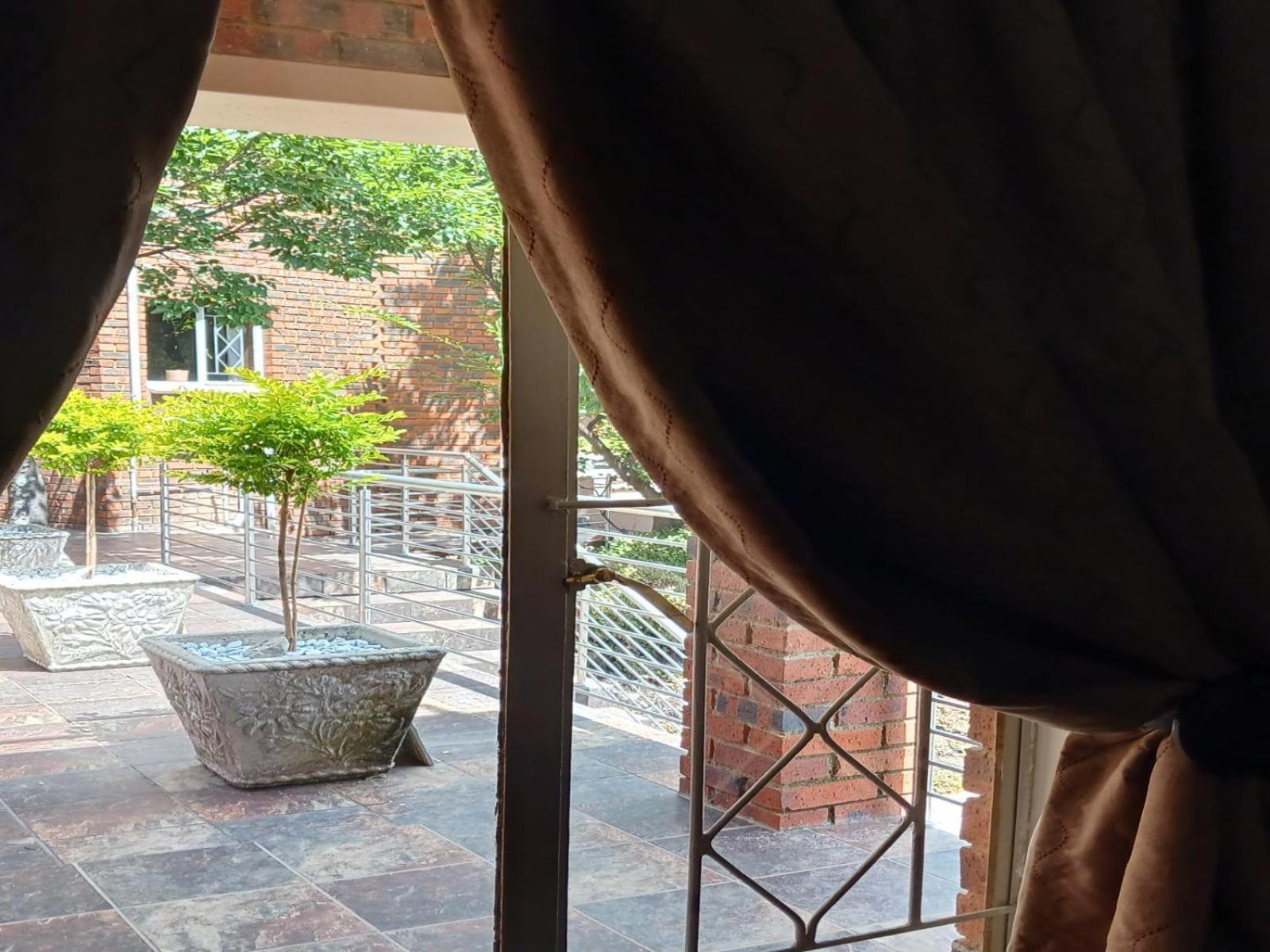 Hotel Blue Sky Manor Roodepoort Habitación foto